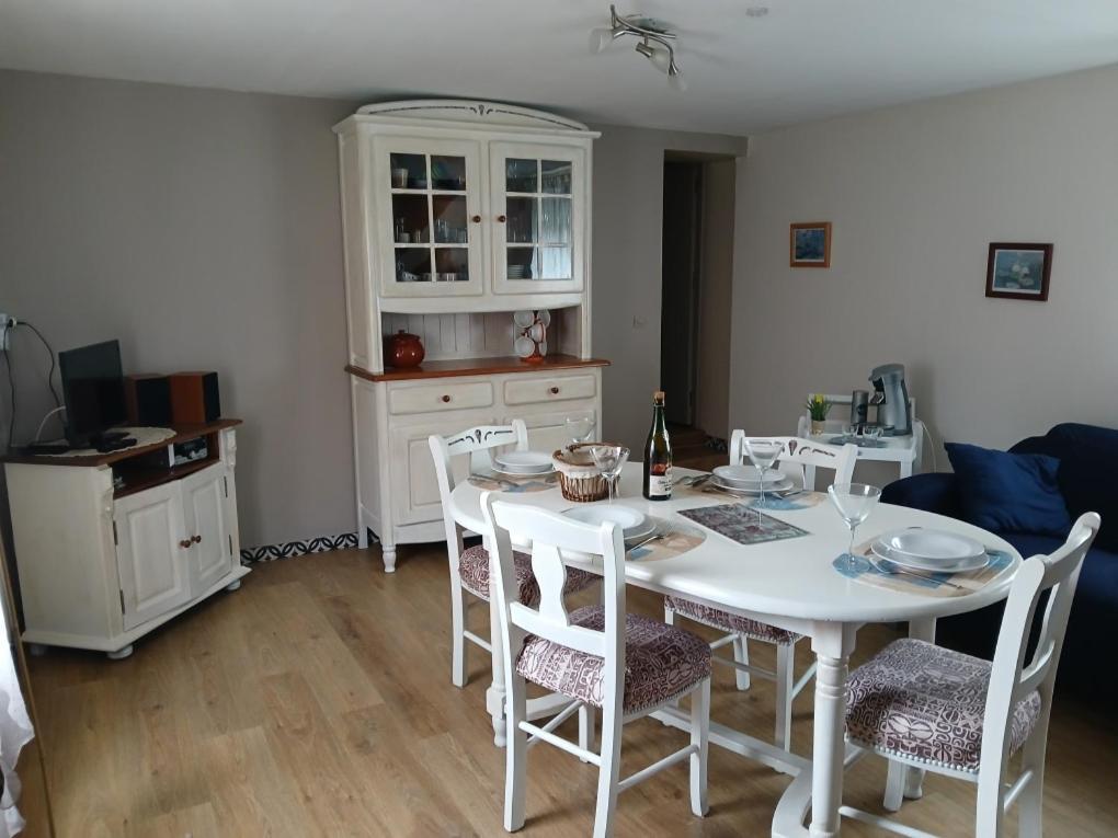Petite Maison De Vacances プレヌフ・ヴァル・アンドレ エクステリア 写真