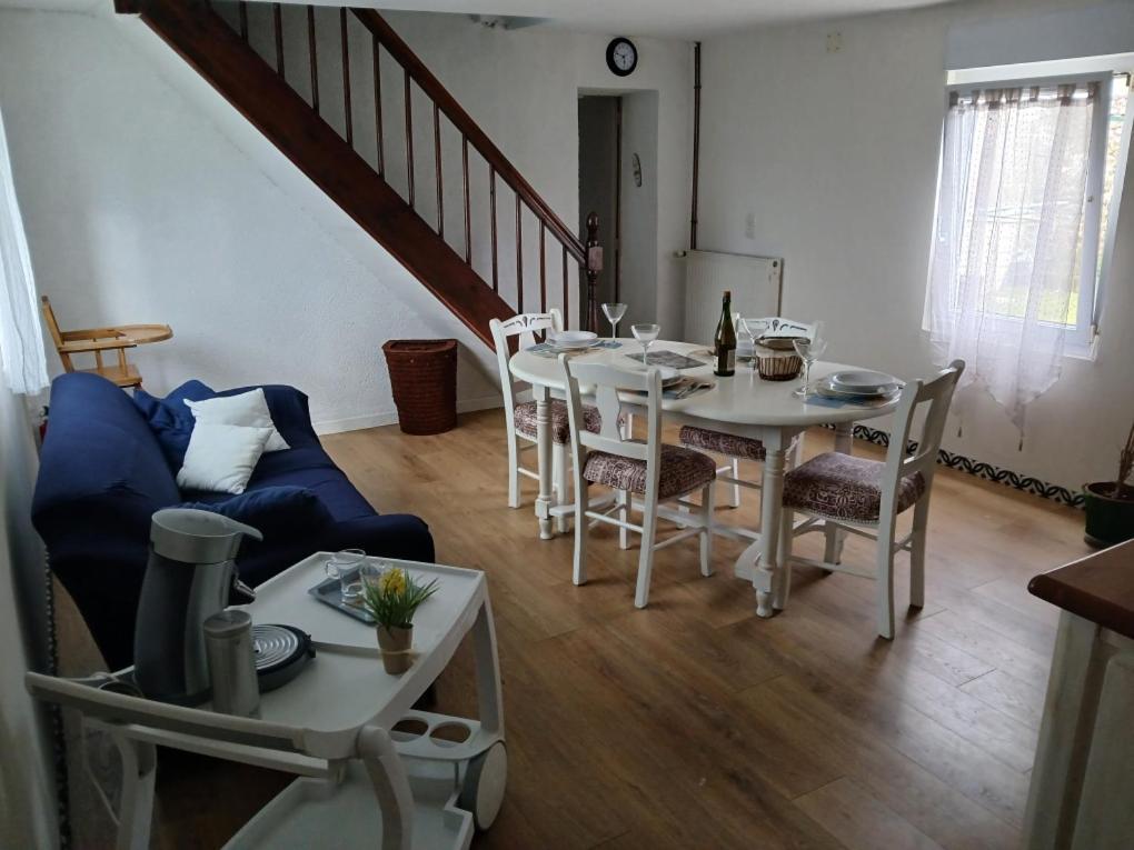 Petite Maison De Vacances プレヌフ・ヴァル・アンドレ エクステリア 写真